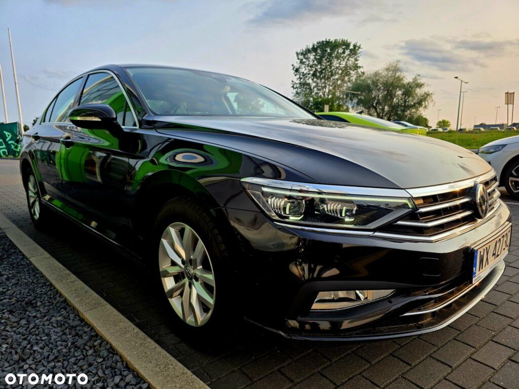 Volkswagen Passat 2.0 TDI EVO Business - 9