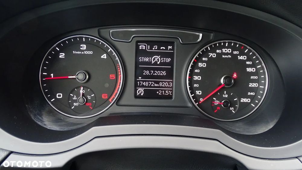 Audi Q3 - 22