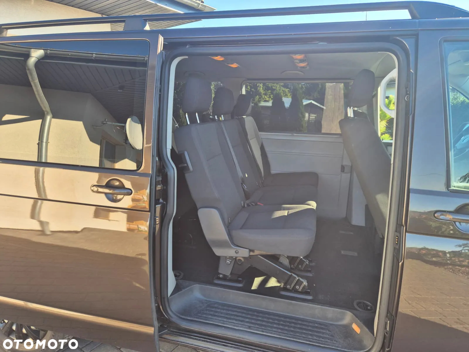 Volkswagen Caravelle 2.0 TDI L2 Comfortline - 3