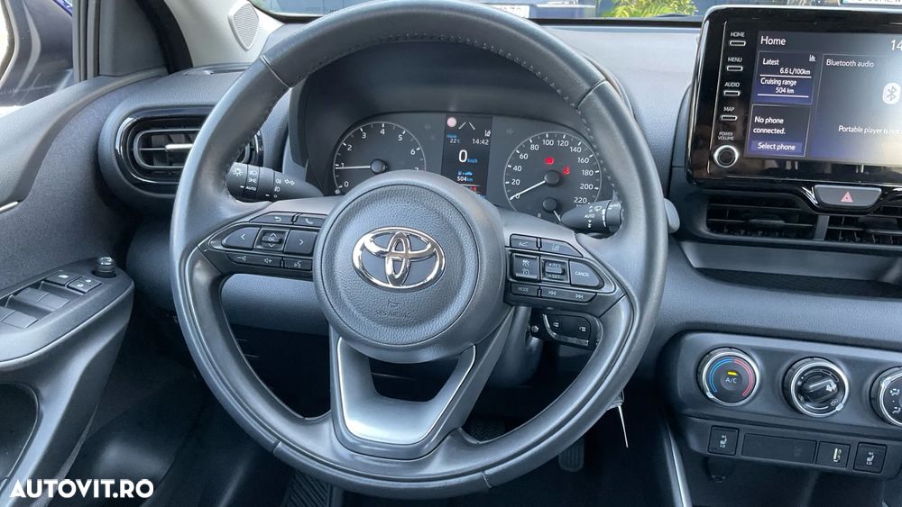 Toyota Yaris 1.5 L Dynamic - 31