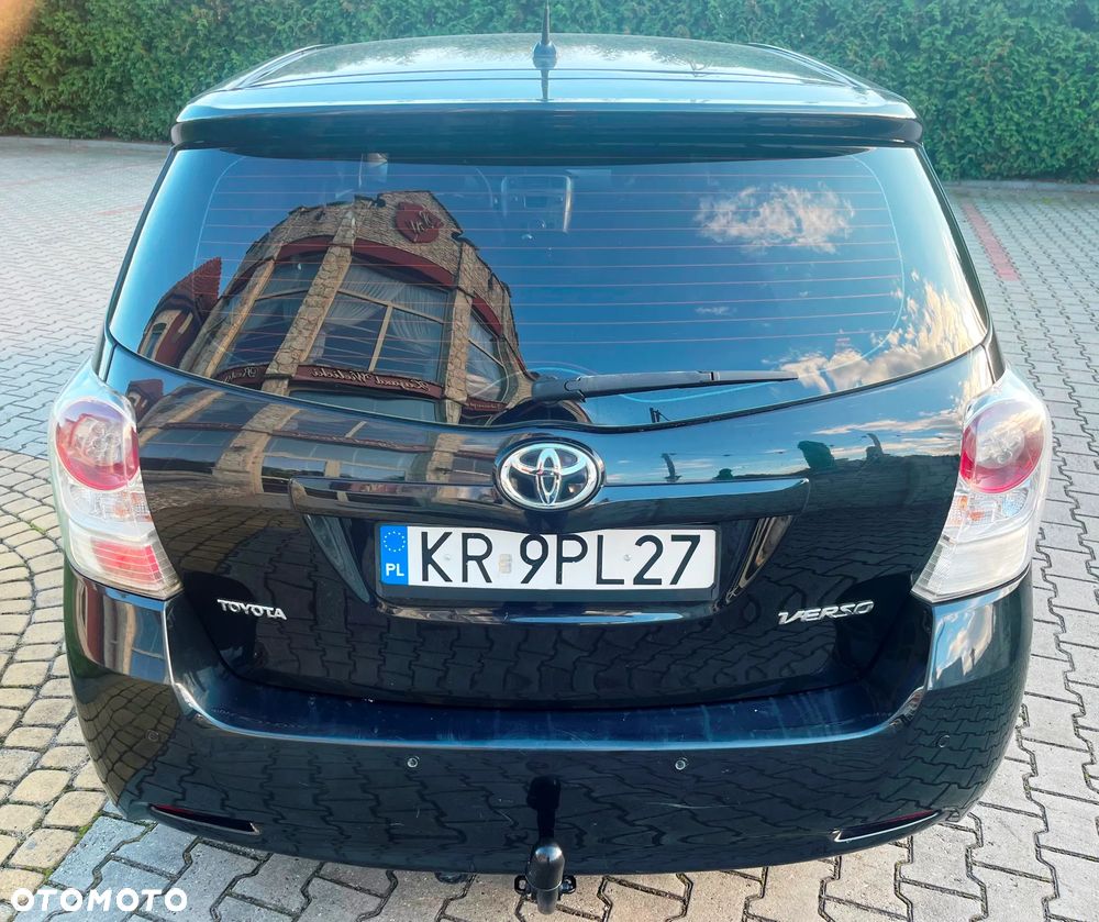 Toyota Verso 2.0 D-4D Executive - 7