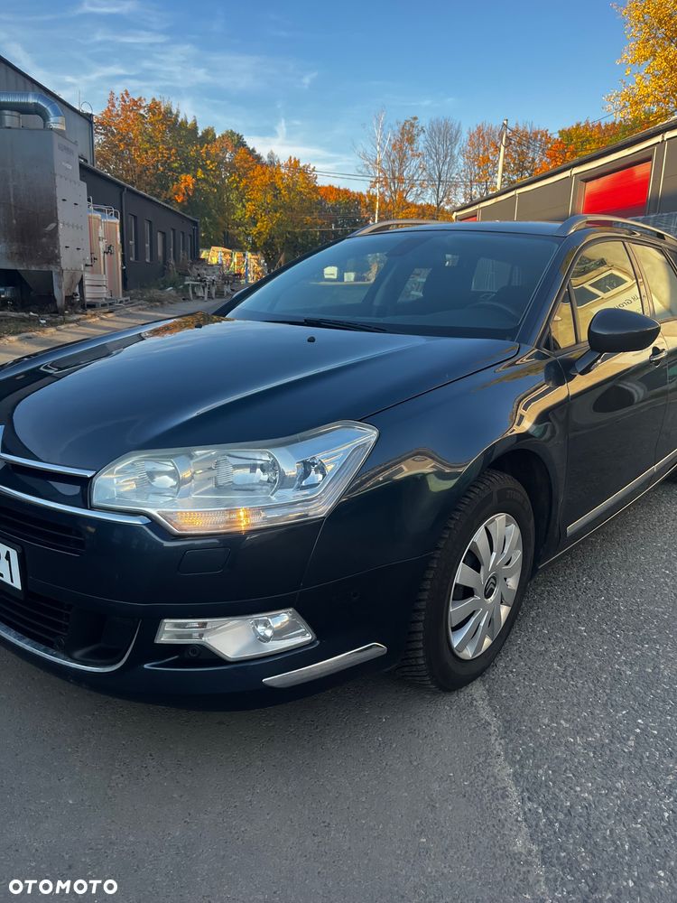 Citroen C5 2010 photo 2