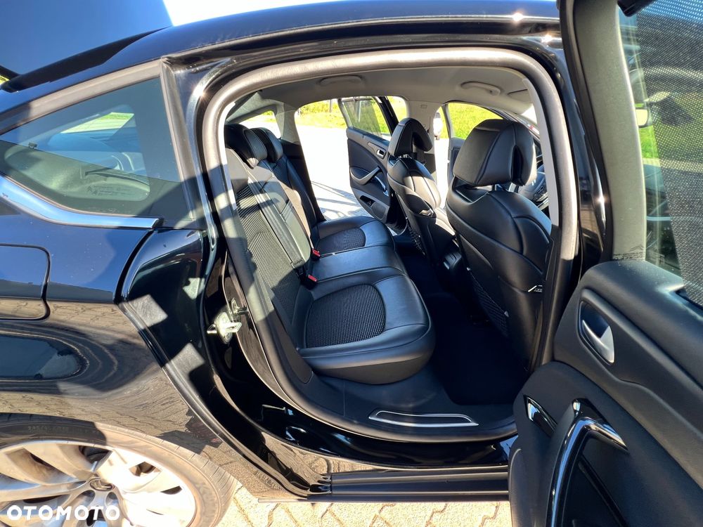Citroën C5 2.2 HDi Exclusive - 18