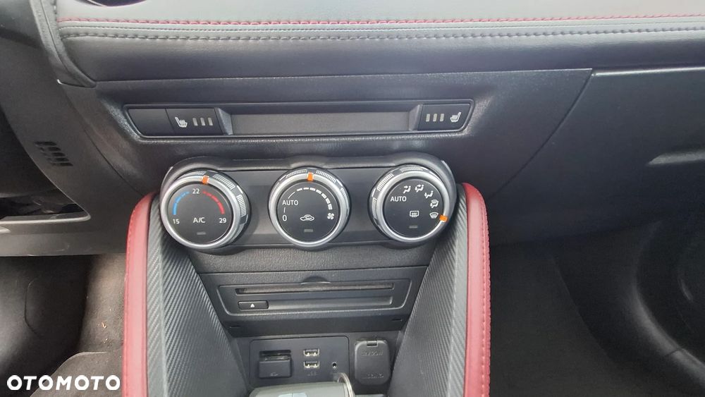 Mazda CX-3 SKYACTIV-D 105 FWD Sports-Line - 27