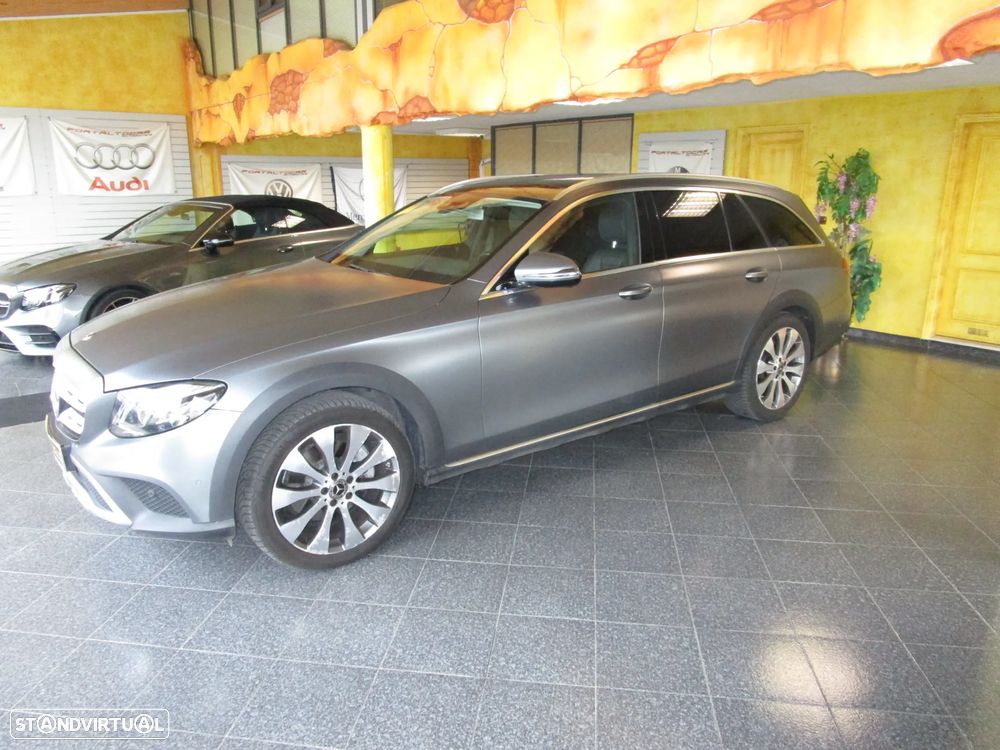 Mercedes-Benz E 220 d 4-Matic All Terrain Avantgarde + - 11