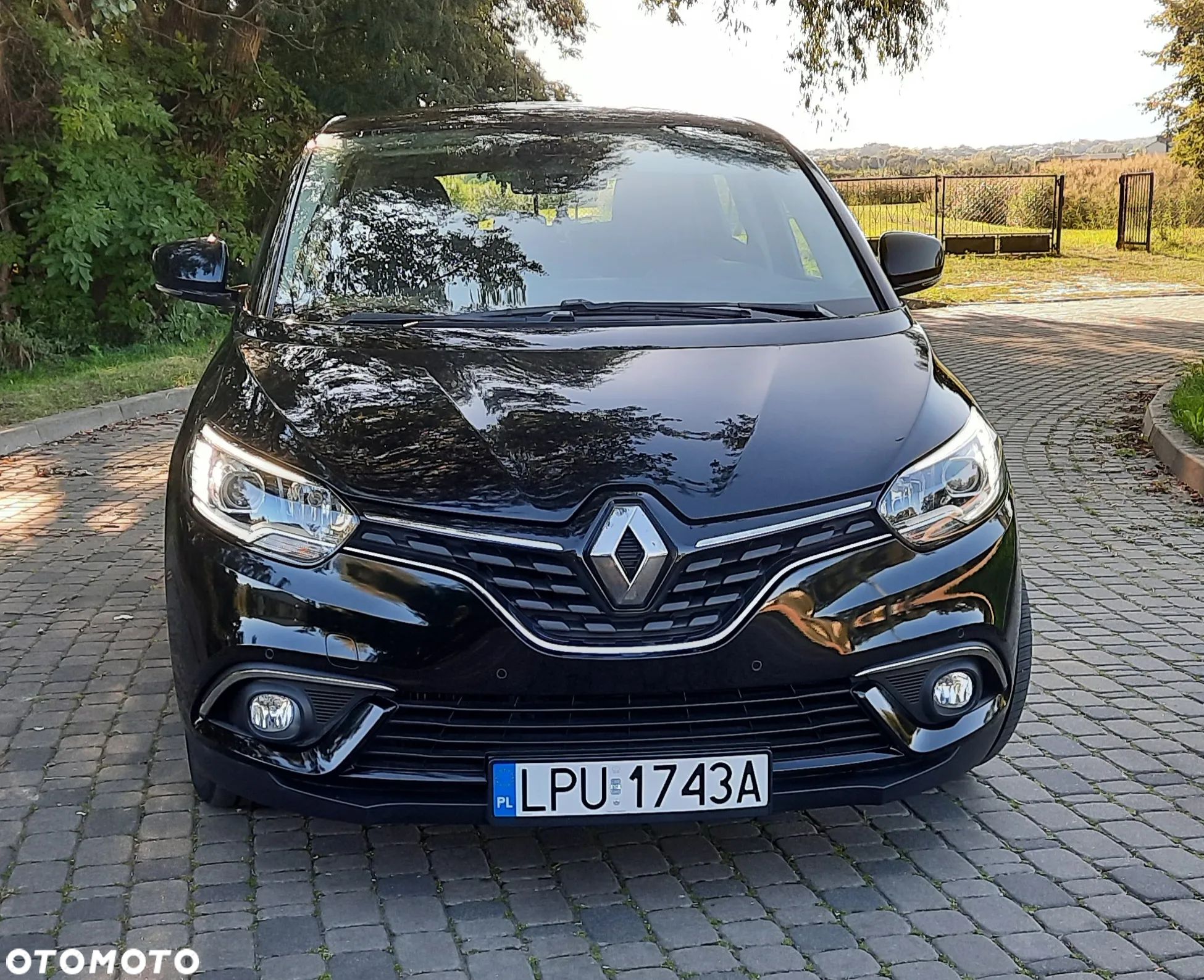 Renault Scenic 1.5 dCi Intens - 1