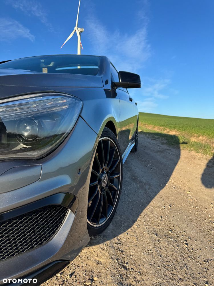 Mercedes-Benz CLA 220 d 7G-DCT AMG Line - 15
