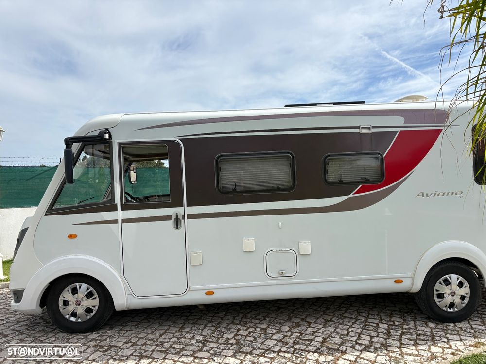 Burstner Aviano Aviano 727 cama central - 6