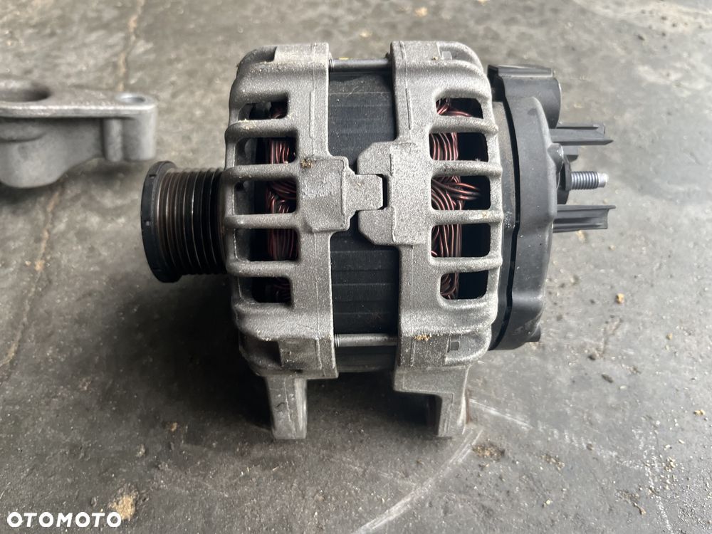 Alternator 1.6 DCI Renault Talisman 231004BE0B - 7