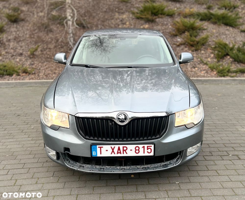 Skoda Superb 1.6 TDI Exclusive - 2