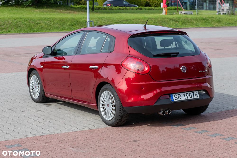 Fiat Bravo 1.4 T-JET 16V Dynamic - 4