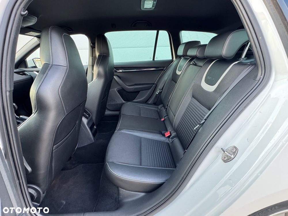 Skoda Octavia 2.0 TSI (Green tec) RS - 13