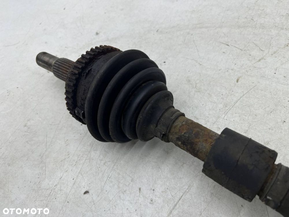 Półoś Chrysler PT Cruiser 00-10r. 2.2 CRD diesel lewa przednia półoś napędowa krótka przegub - 10
