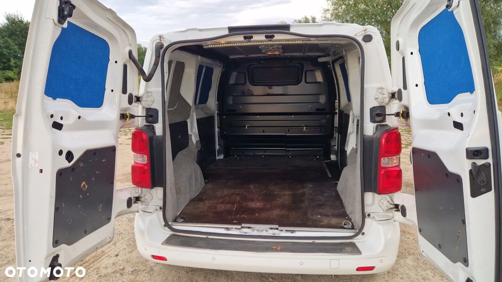 Opel Vivaro - 9