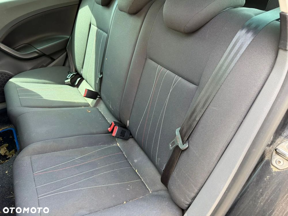 Seat Ibiza 1.4 16V Sport - 12