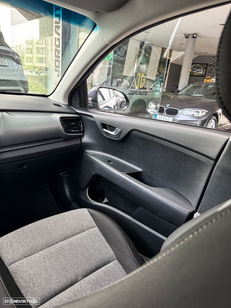 Kia Stonic 1.0 T-GDI Wave - 21