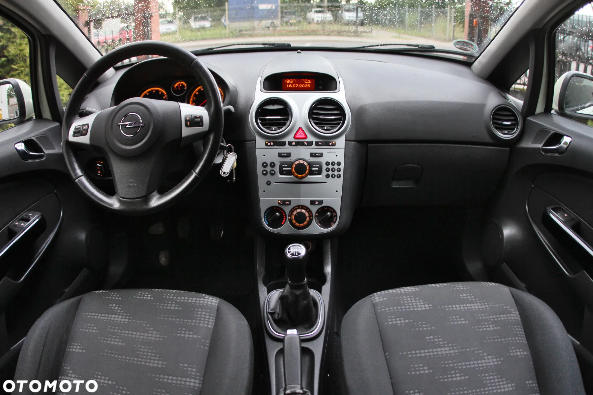 Opel Corsa - 6