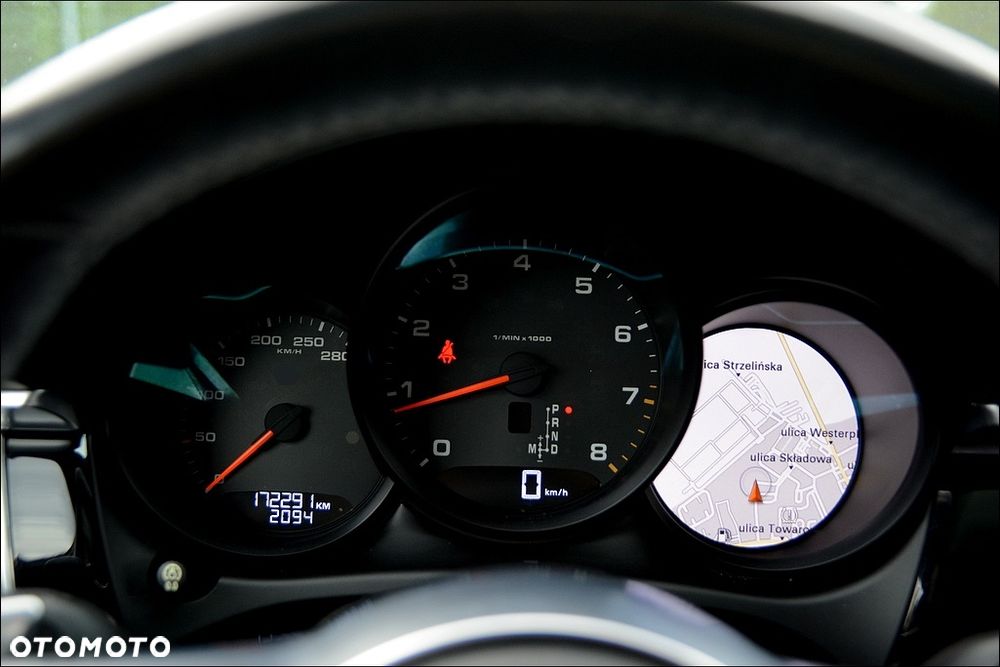 Porsche Macan Standard - 31