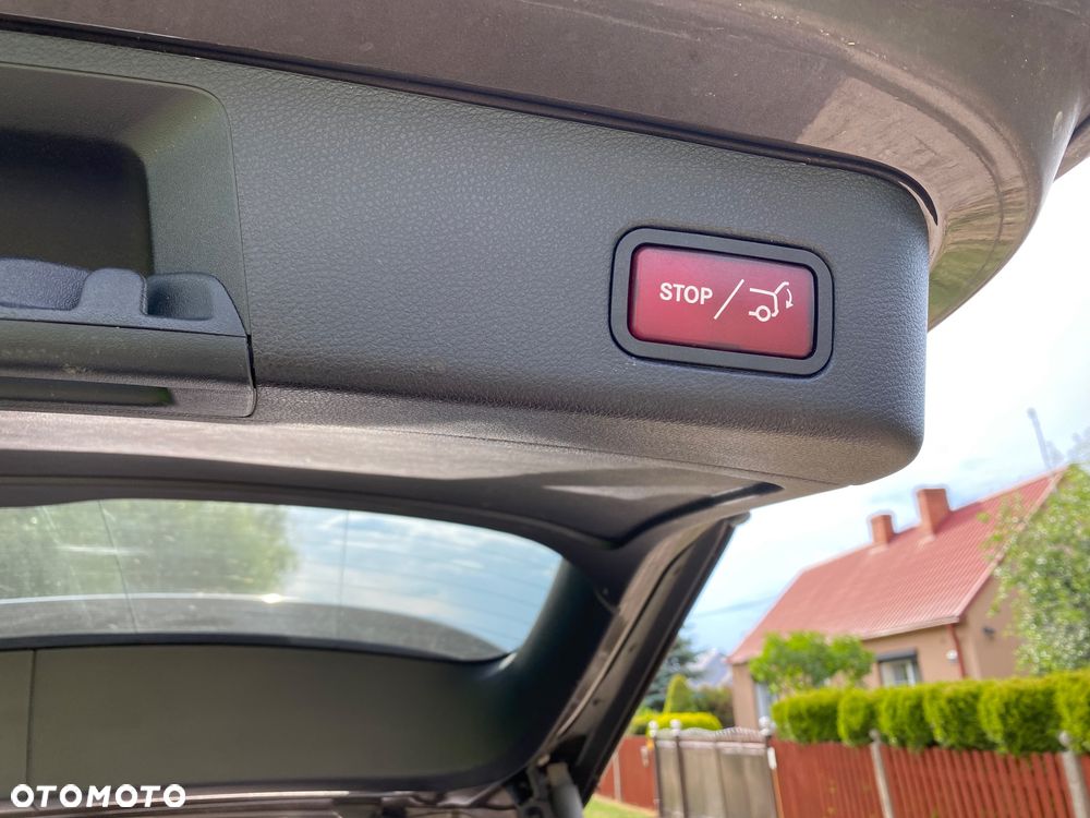 Mercedes-Benz ML 350 BlueTEC 4-Matic - 13