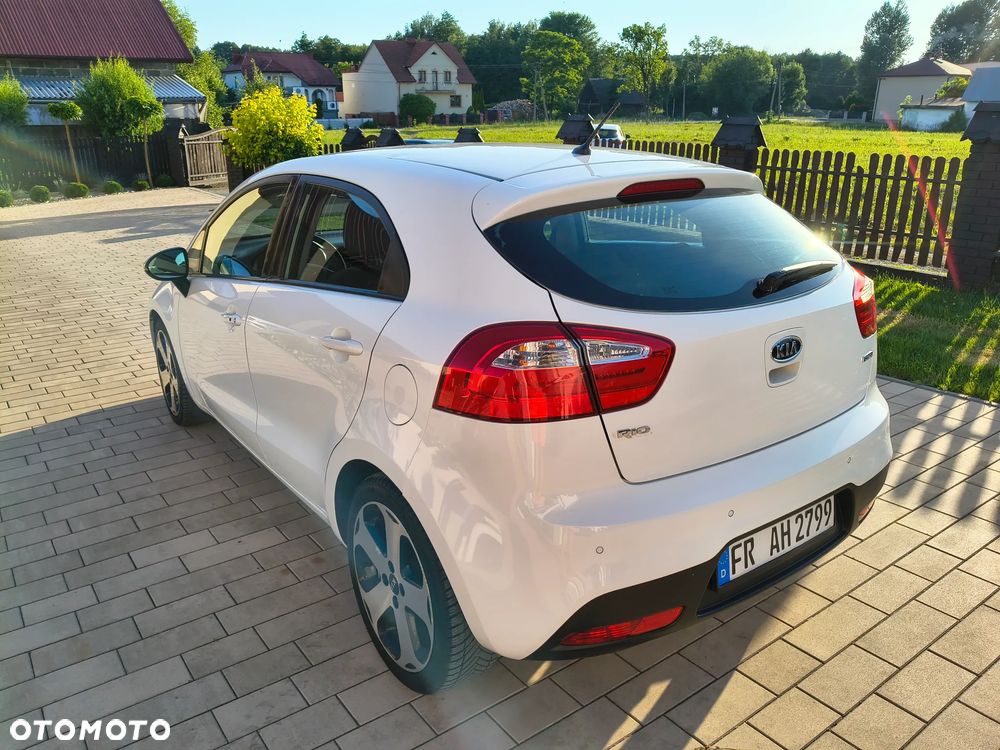 Kia Rio 1.4 crdi L - 5