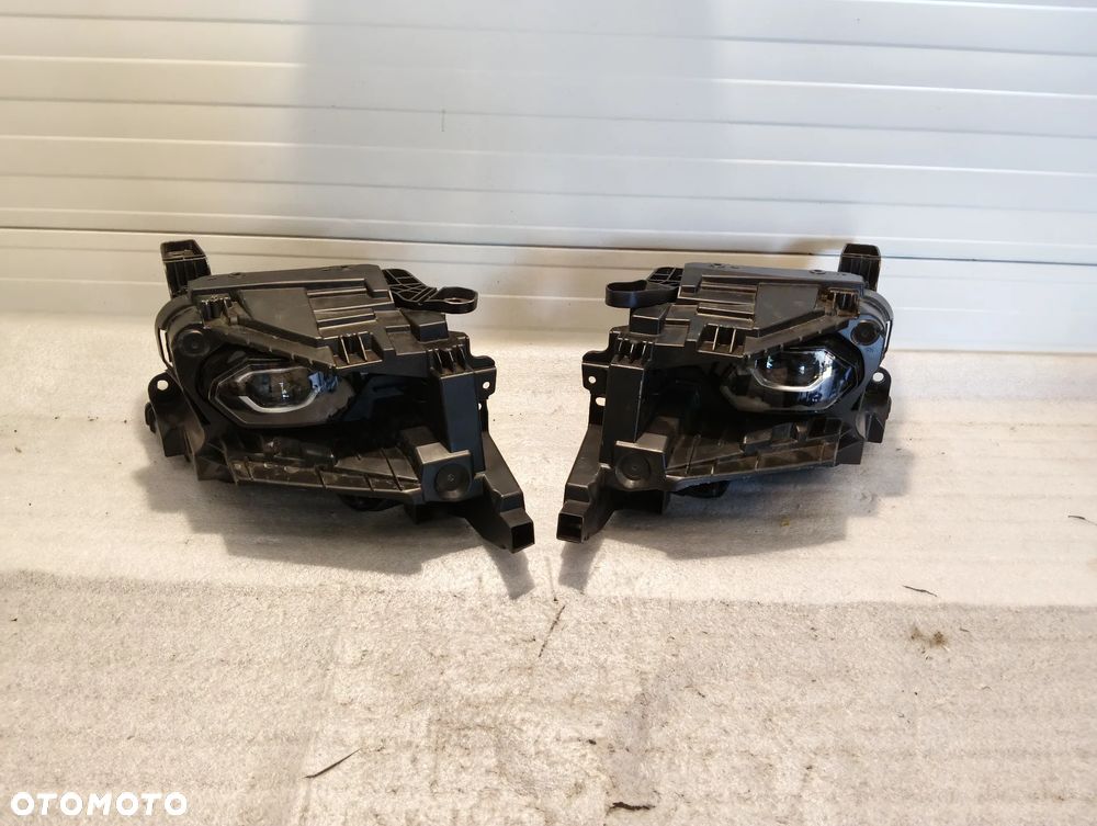 Renault Clio VI FULL LED KOMPLET LAMP PRZEDNICH  260605779R / 260106605R - 10