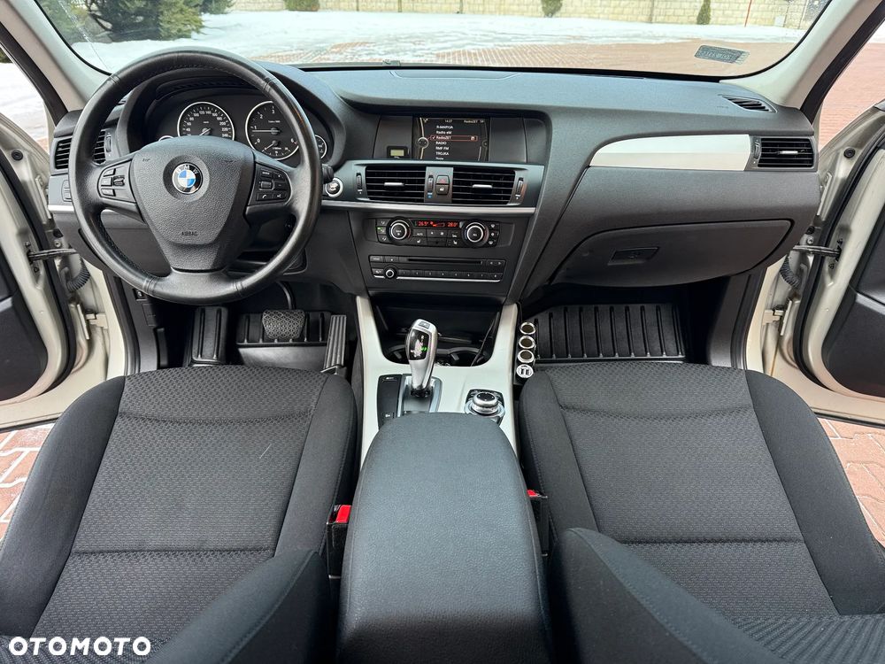 BMW X3 xDrive20d - 9