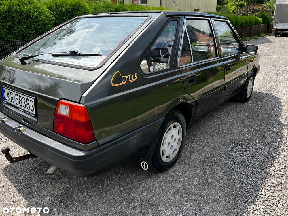 Polonez Caro - 9