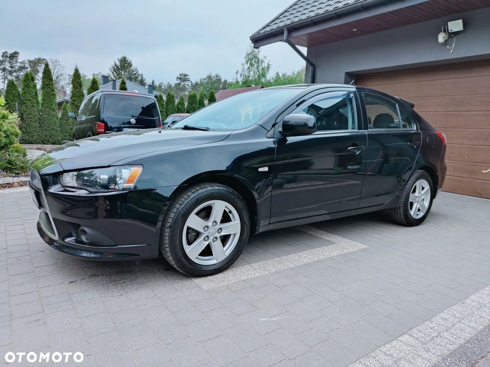 Mitsubishi Lancer 1.8 Intense - 20