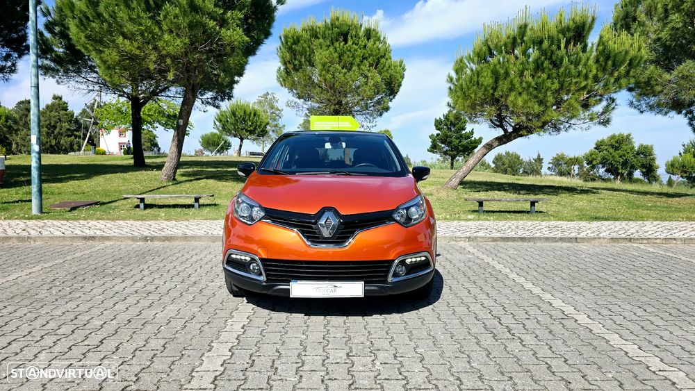 Renault Captur 1.5 dCi Initiale Paris EDC - 2
