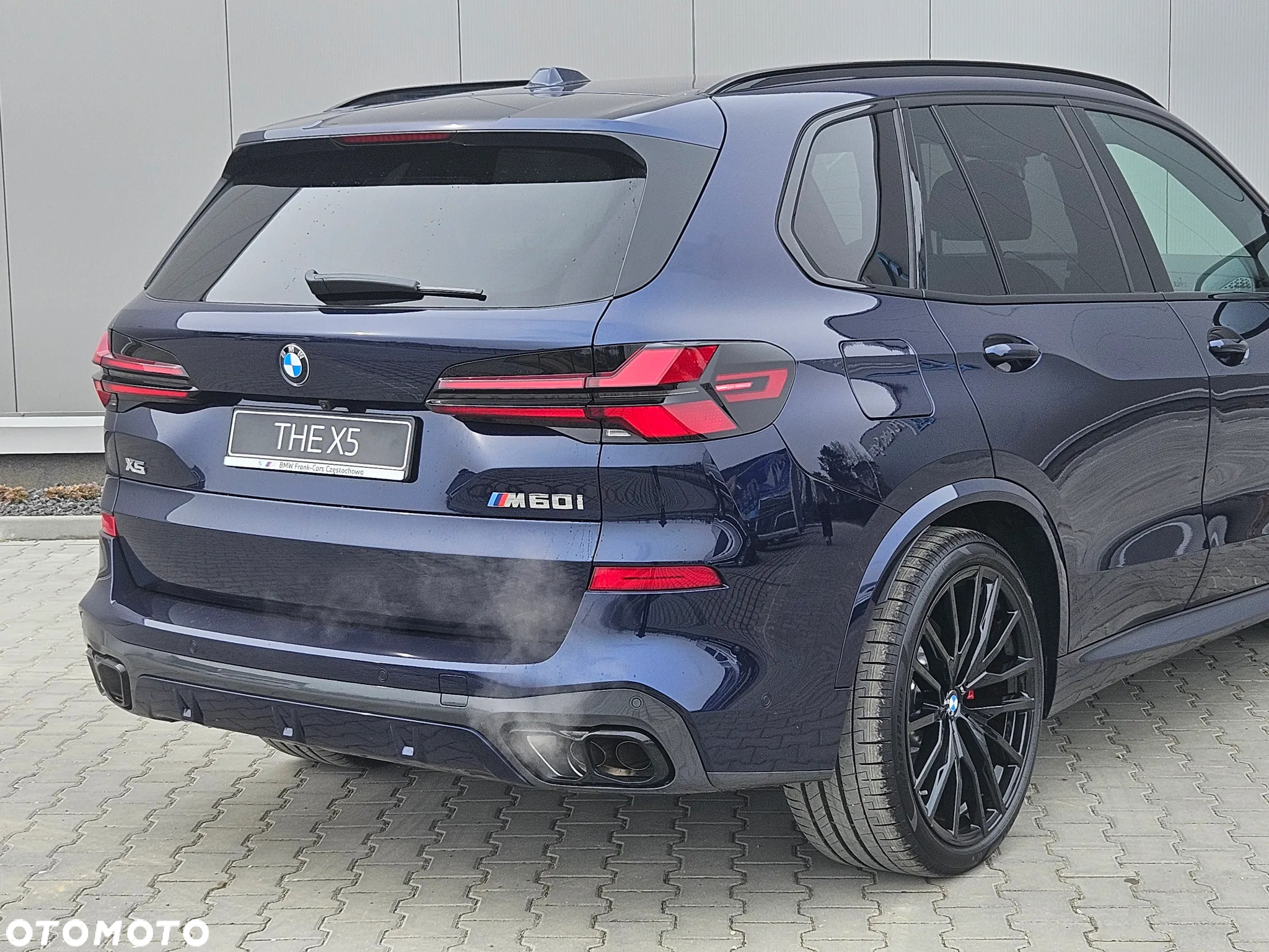 BMW X5 M M50i - 10