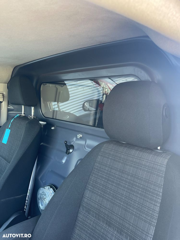 Mercedes-Benz Vito - 17