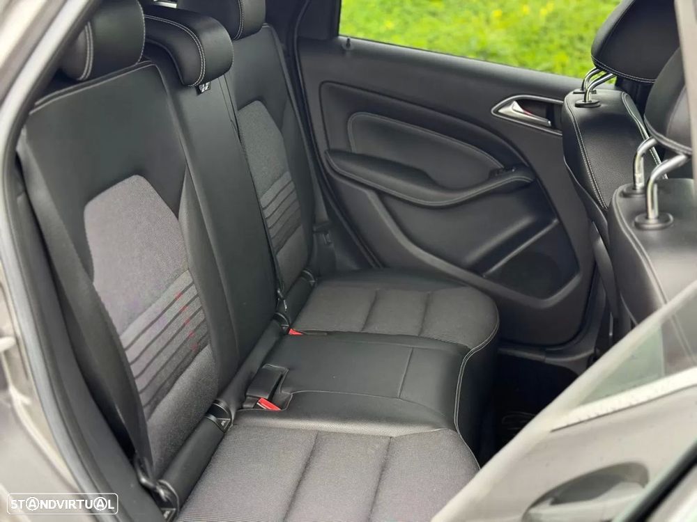 Mercedes-Benz B 200 CDI Urban - 31