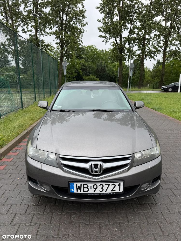 Honda Accord 2.0 Executive - 4