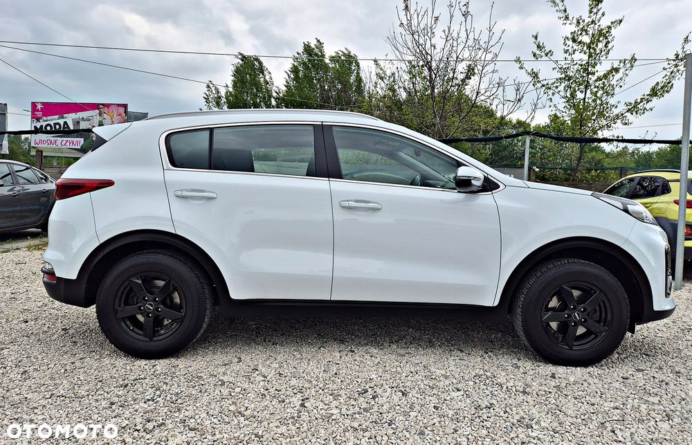 Kia Sportage 1.6 GDI 2WD DREAM-TEAM EDITION - 4