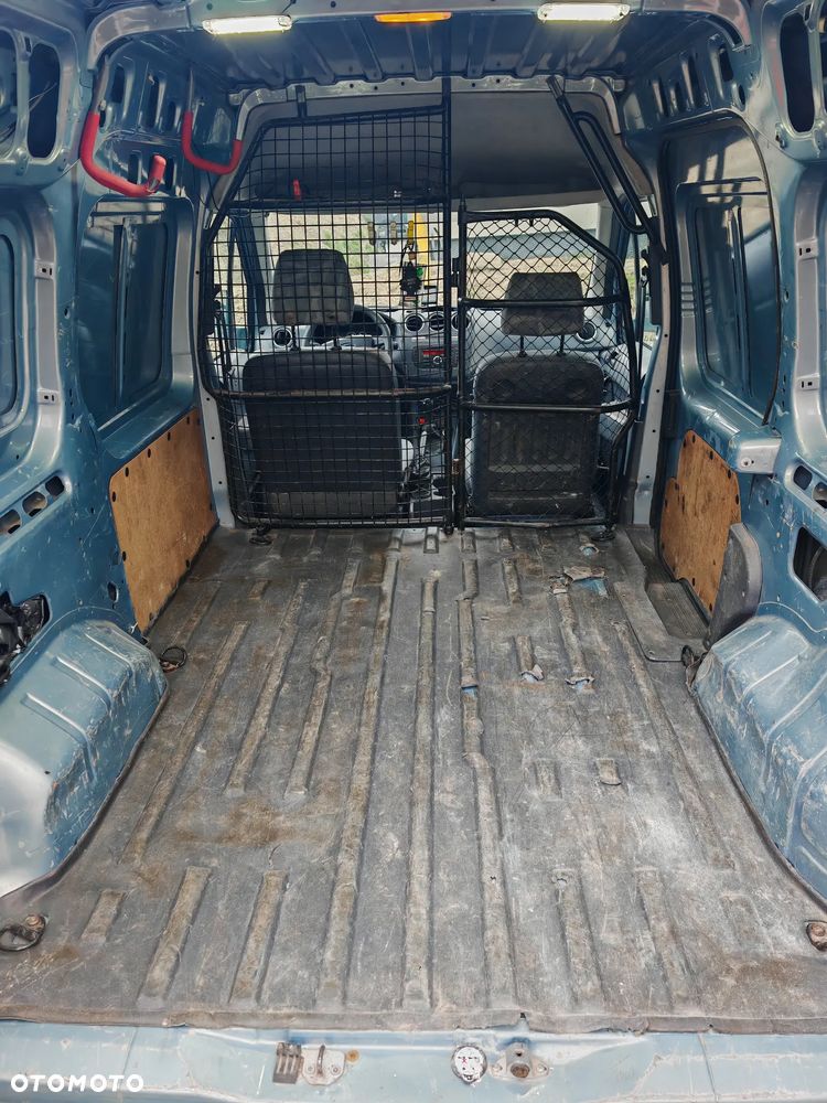 Ford Transit Connect - 14