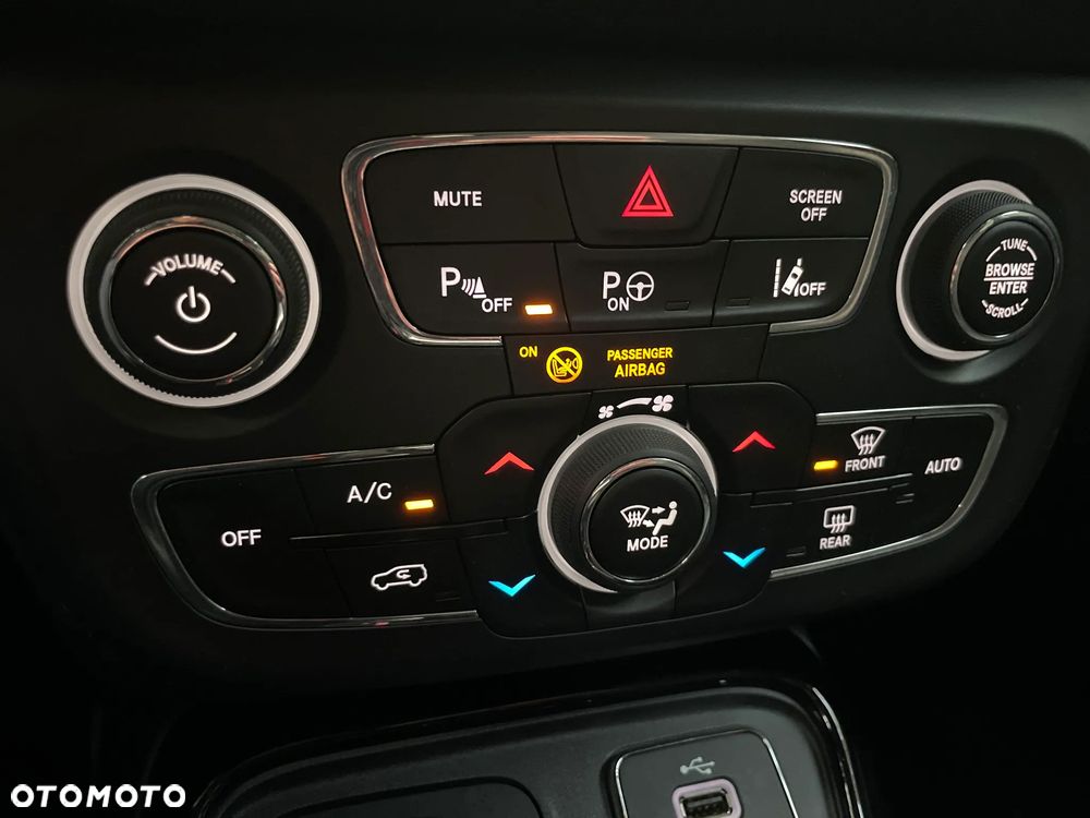 Jeep Compass 1.4 TMair Limited 4WD S&S - 23