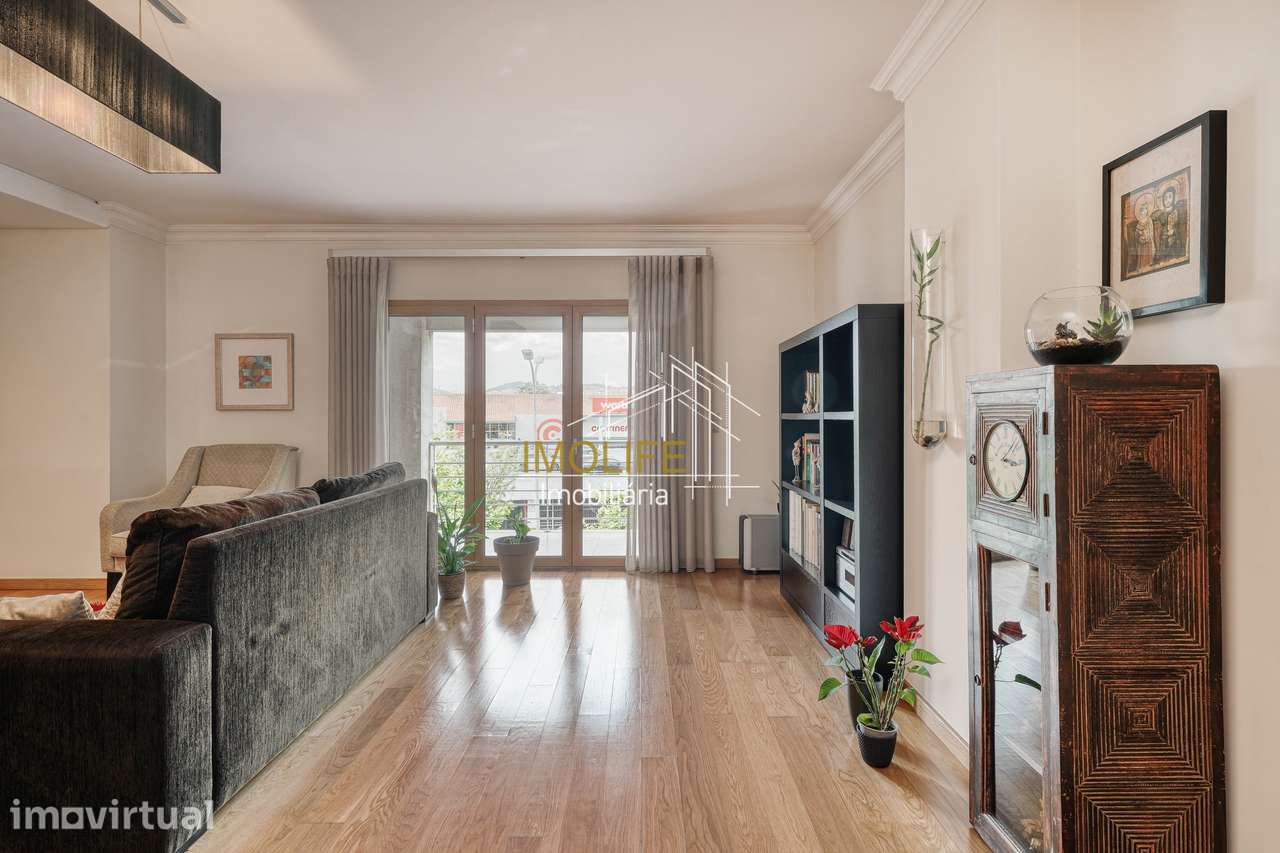 Magnifico apartamento T3 nas Colinas de Cruzeiro em Odivelas - Grande imagem: 2/50