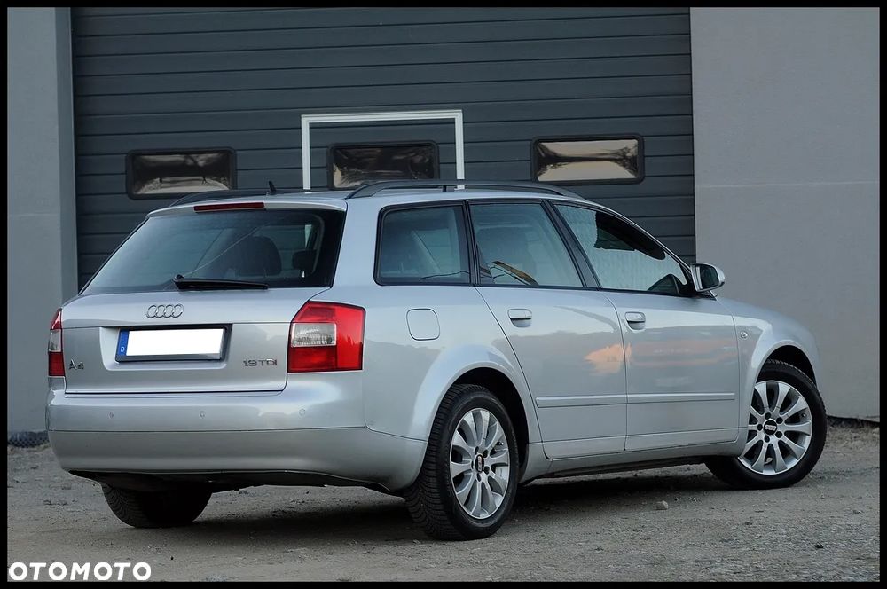 Audi A4 Avant - 20