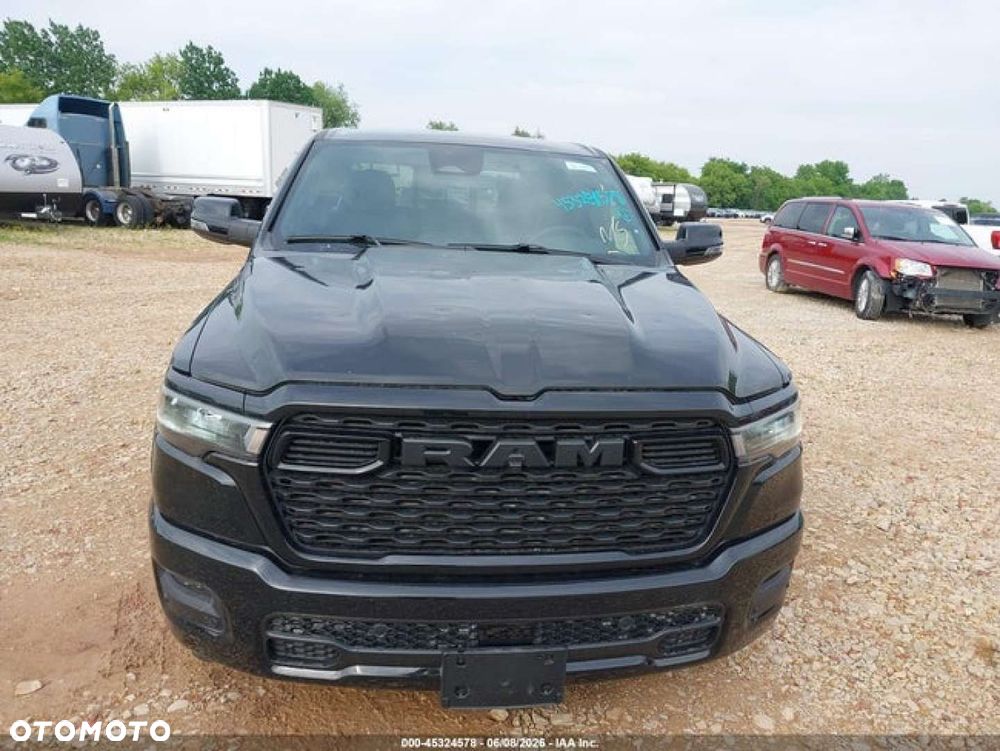 RAM 1500 - 8