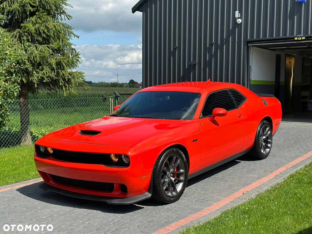 Dodge Challenger 5.7 R/T - 1