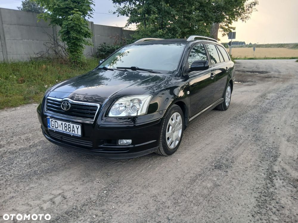 Toyota Avensis 2.0 D-4D High - 12