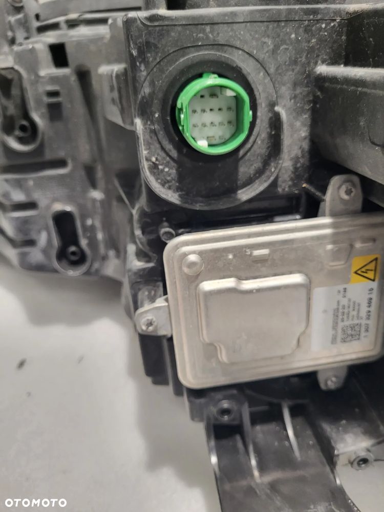 Alfa Romeo Stelvio XENON LAMPA LEWY PRZÓD 50563962 - 5