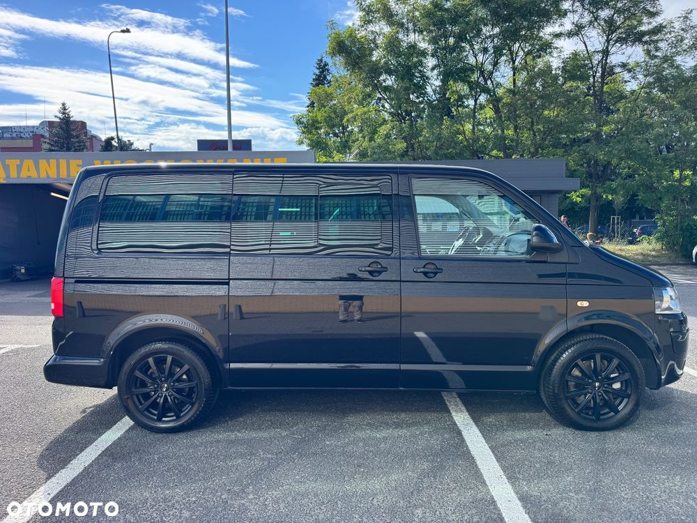 Volkswagen Multivan - 2