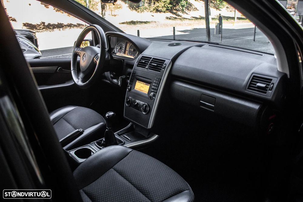 Mercedes-Benz A 180 CDI Avantgarde - 22