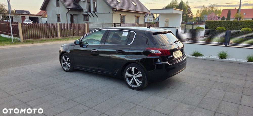 Peugeot 308 - 4