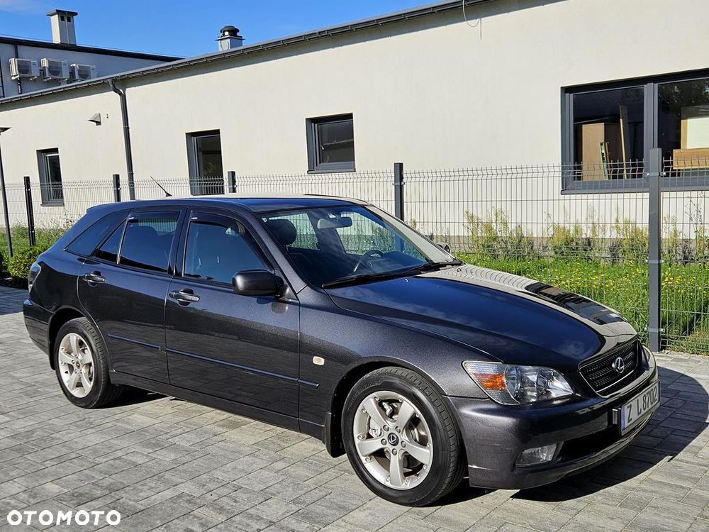 Lexus IS 200 SC Prestige - 14
