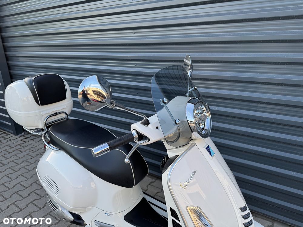 Piaggio Vespa - 8