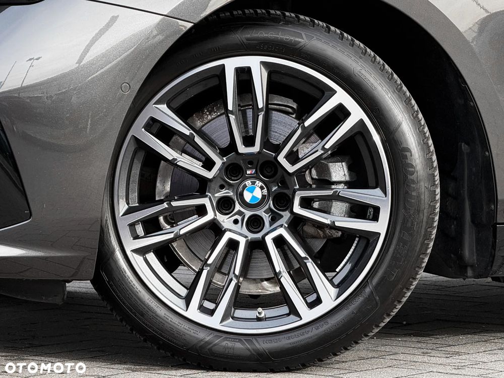 BMW Seria 5 - 11