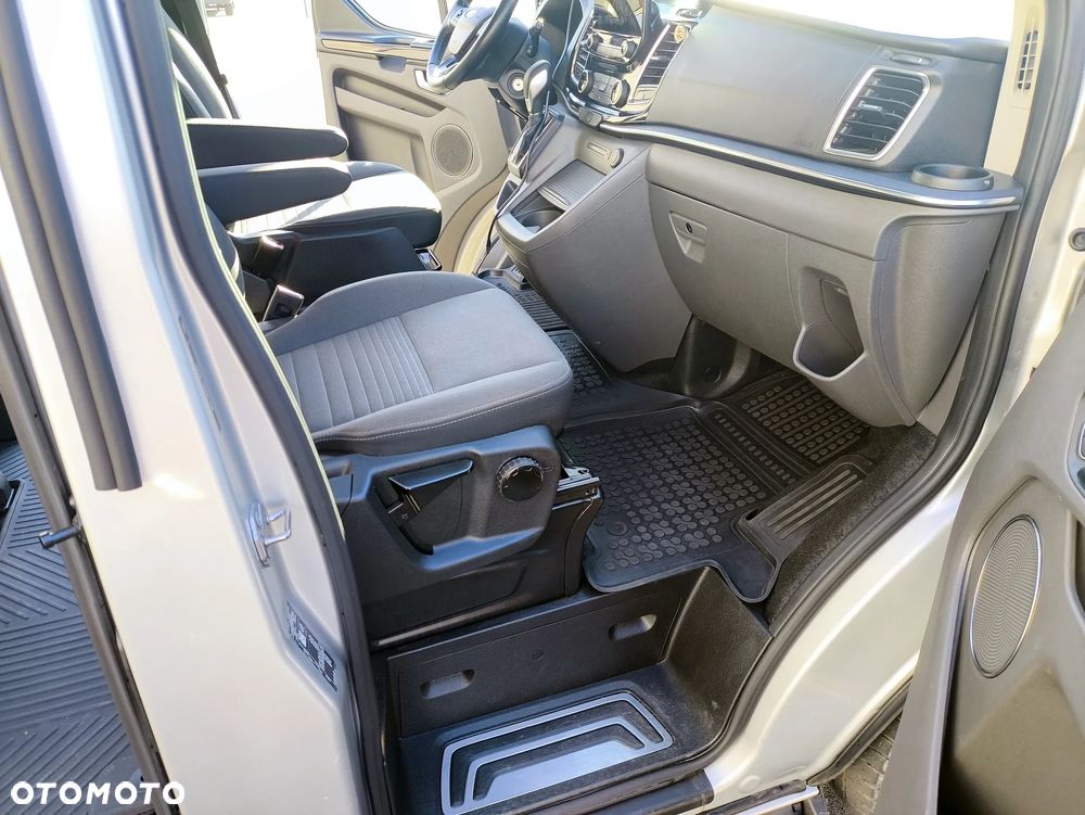Ford Tourneo Custom 2.0 EcoBlue L2 Titanium SelectShift - 11