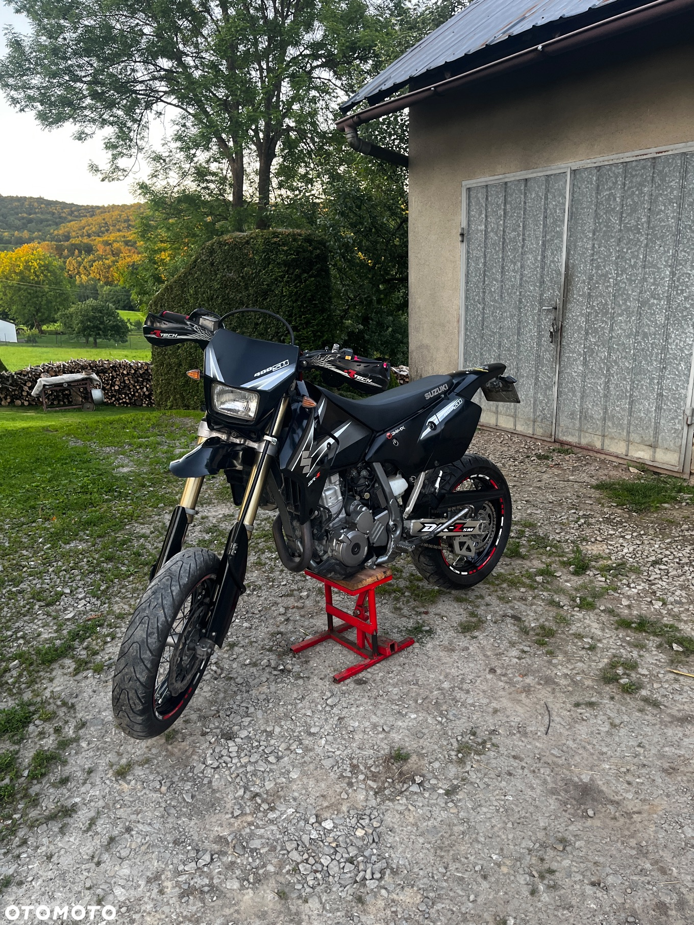 Suzuki DR-Z - 3
